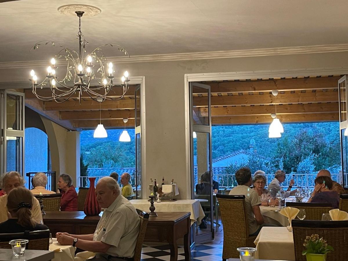 Hotel Berneron Vallon-Pont-dʼArc Kültér fotó