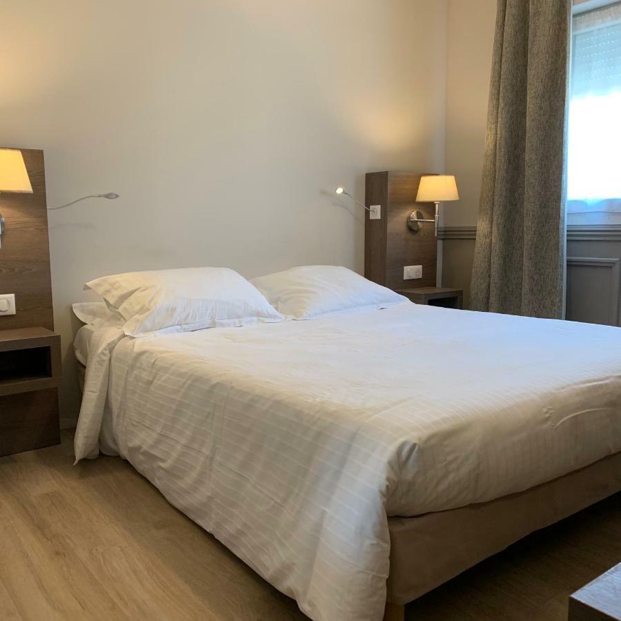 Hotel Berneron Vallon-Pont-dʼArc Kültér fotó