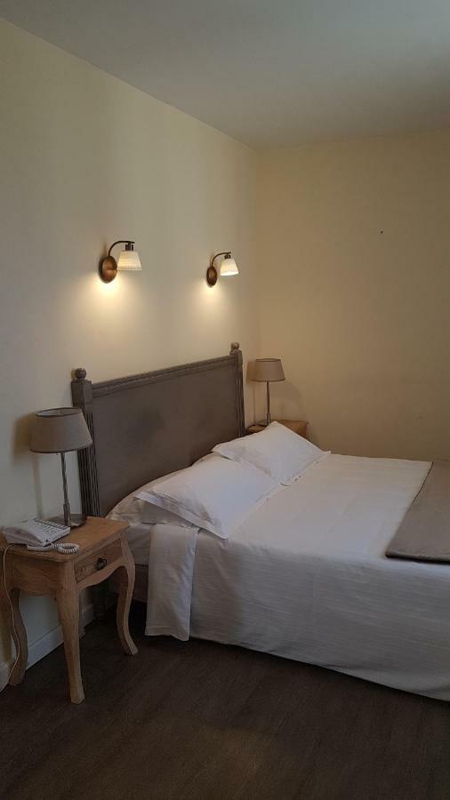 Hotel Berneron Vallon-Pont-dʼArc Kültér fotó